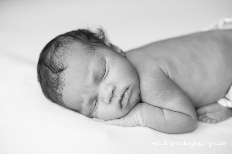 02 Newborn Portraits LepoldPhotography